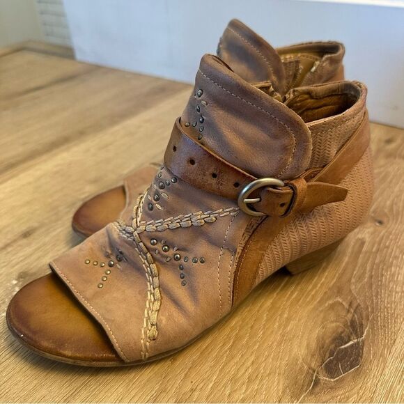 Miz Mooz Caitlin Ankle Leather Booties Peep toe shoes in Rose size 37/6.5-7 - Picture 4 of 11